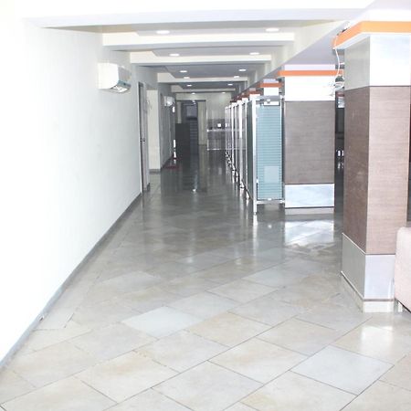 Hotel Western Court Boisar Exterior photo